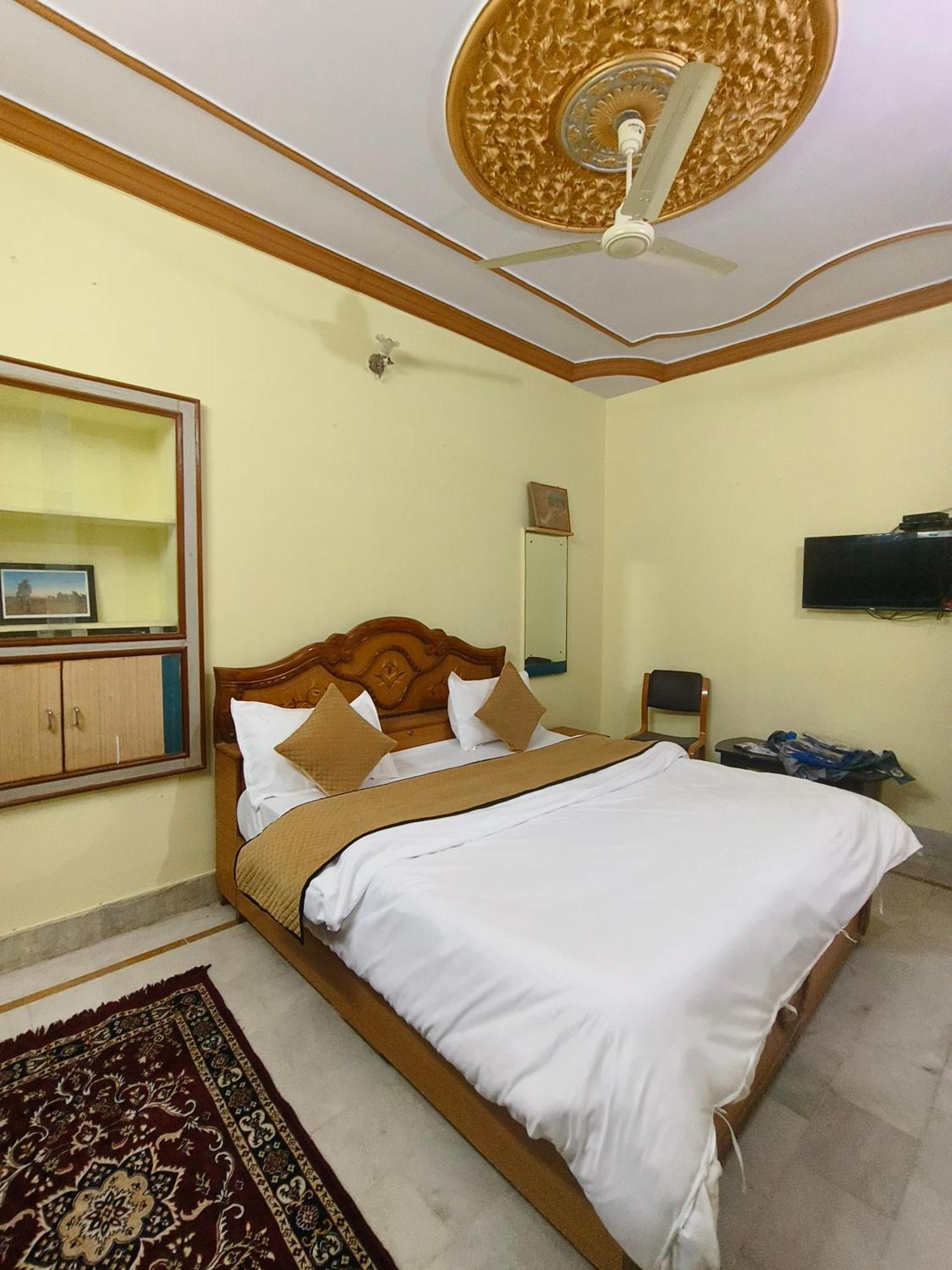 Hotel Navodaya Jaisalmer Eksteriør billede