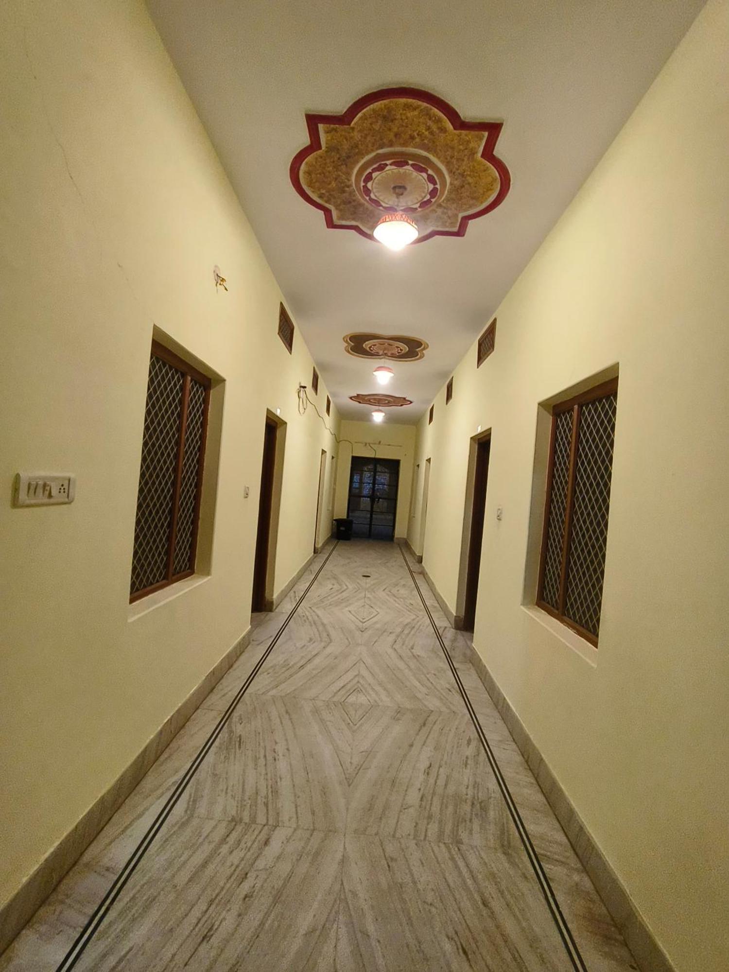 Hotel Navodaya Jaisalmer Eksteriør billede